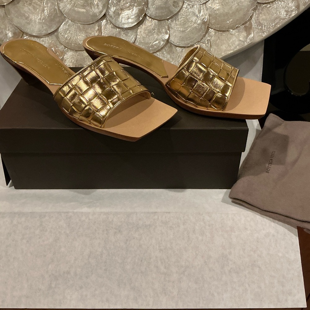 Bottega Veneta Gold Woven Women's Sandals